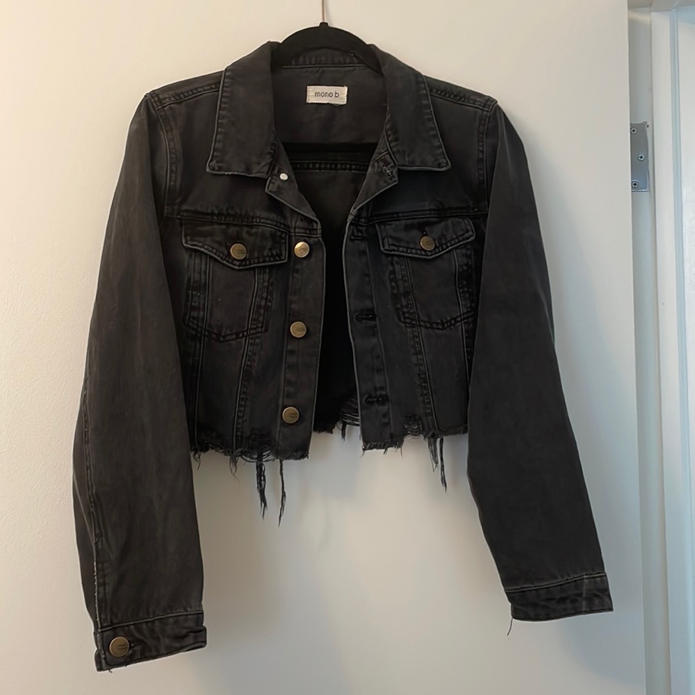 Black denim jacket size L
